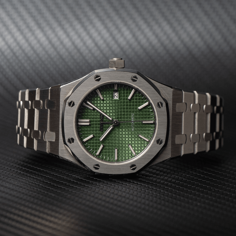 Verde Royale Octagon Date