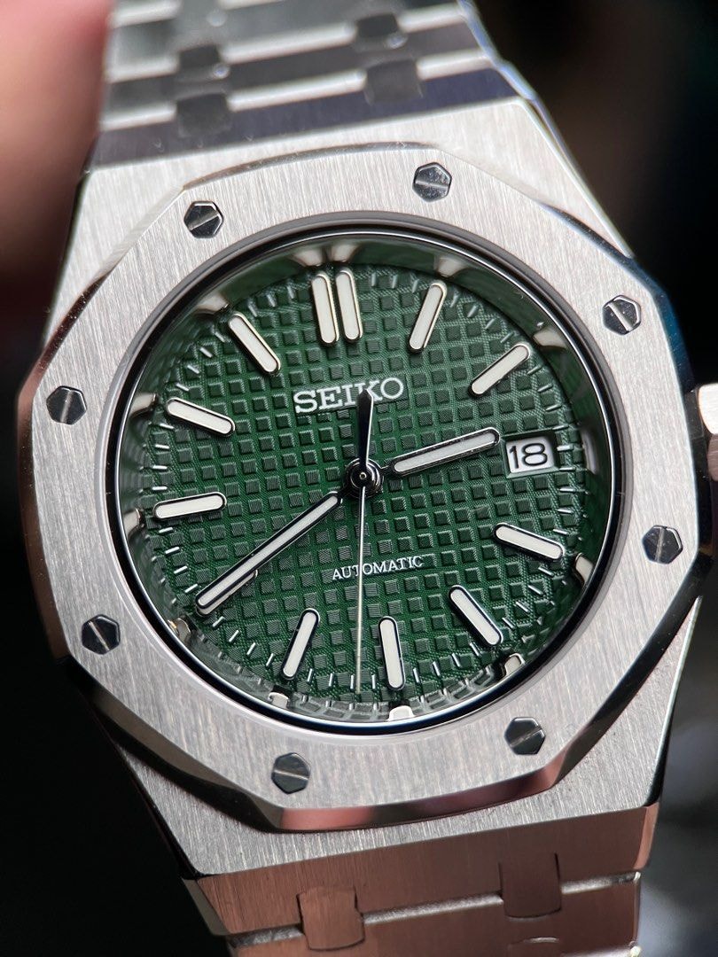Emerald Seiko Oak